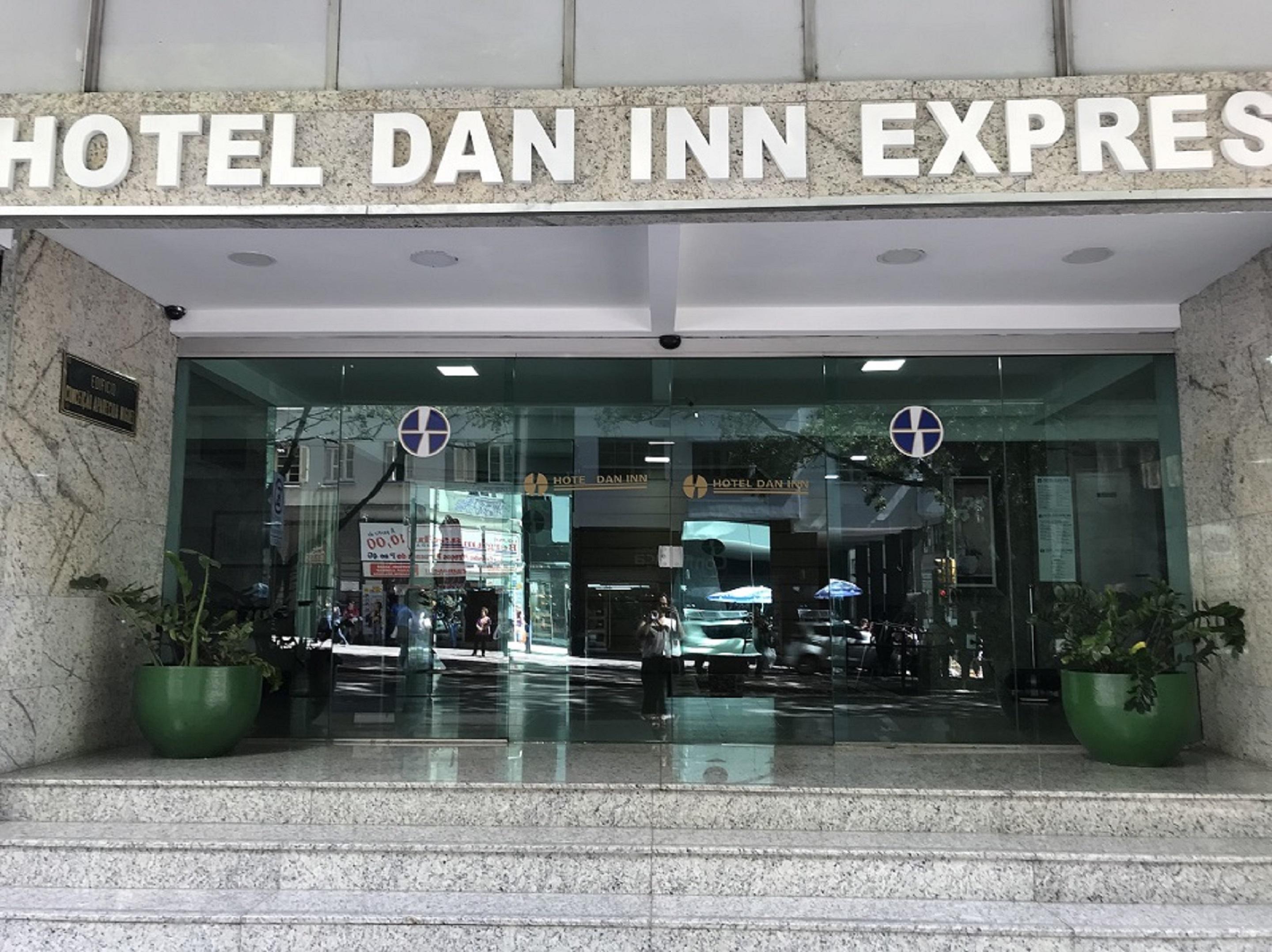 Hotel Dan Inn Express Porto Alegre - Proximo Ao Complexo Hospitalar Santa Casa E Ufrgs Exterior photo